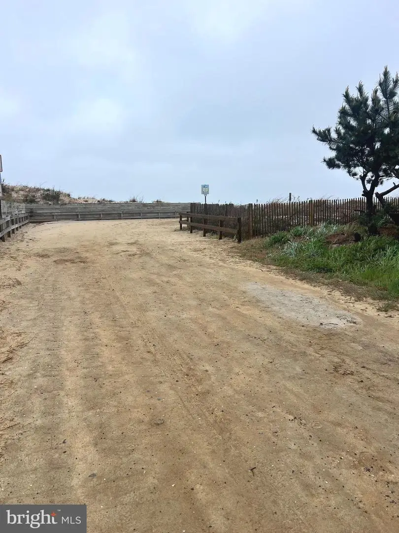 11 40th St #1, Ocean City, MD 21842 - #3