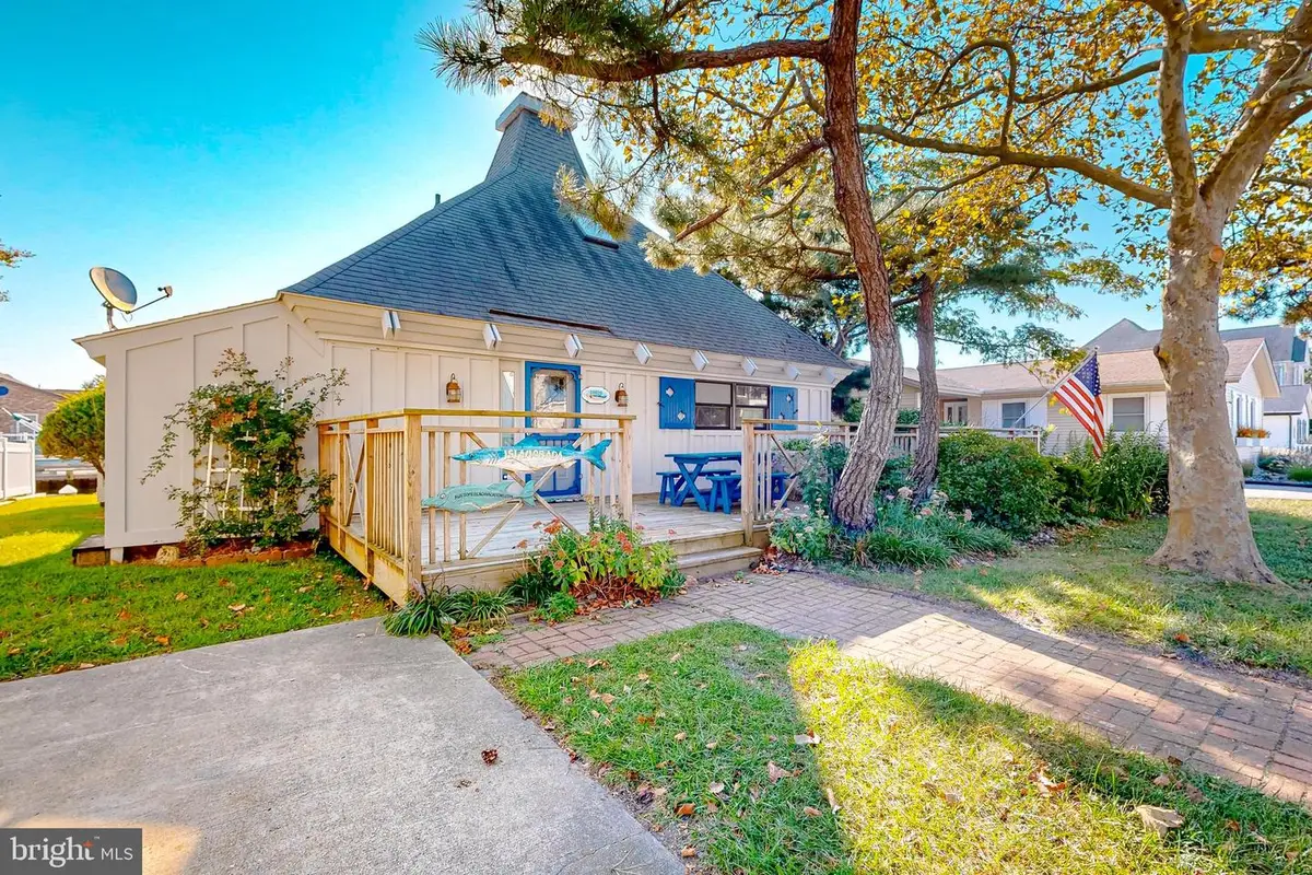 10620 Point Lookout Rd, Ocean City, MD 21842 - #1