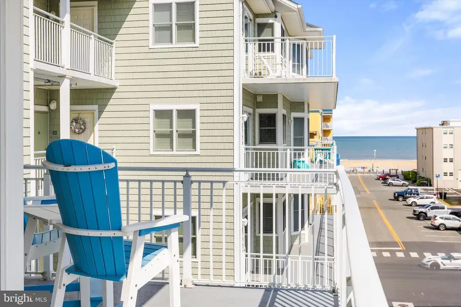 102 25th St #302 Mahalo, Ocean City, MD 21842 - #3