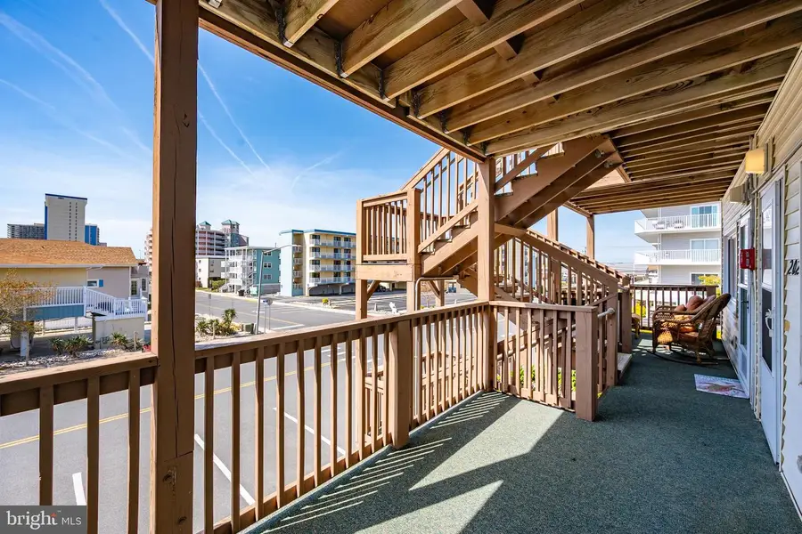8 121st St #202a, Ocean City, MD 21842 - #3