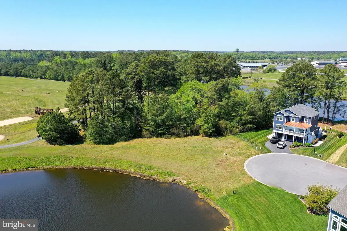 11401 Maid At Arms Ln, Berlin, MD 21811 - #1