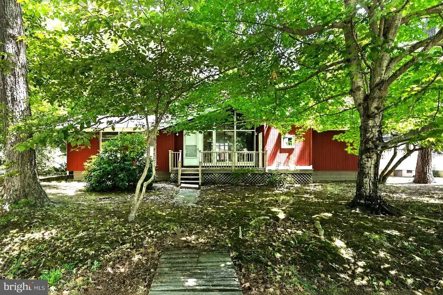 25 Seabreeze Rd, Ocean Pines, MD 21811 - #2
