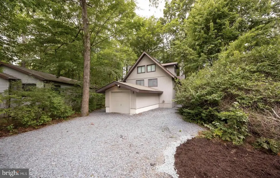 5 Falcon Bridge Rd, Ocean Pines, MD 21811 - #2