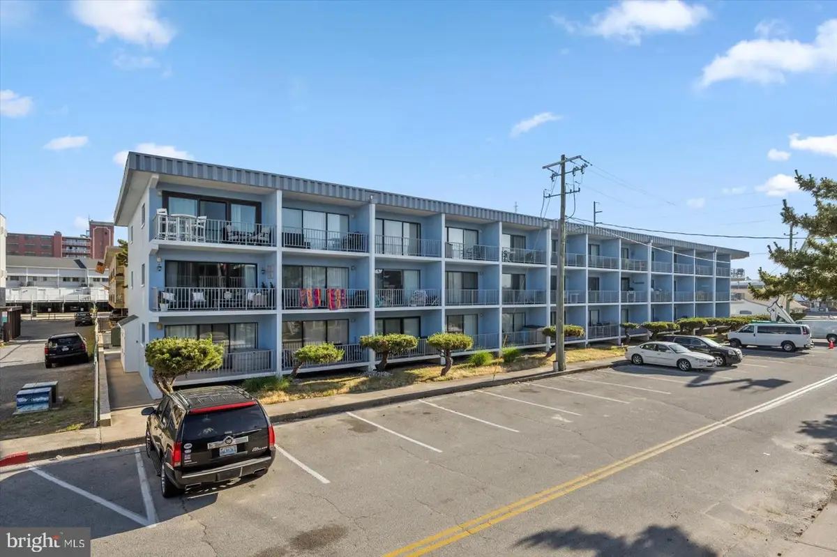 13 69th St #205, Ocean City, MD 21842 - #1