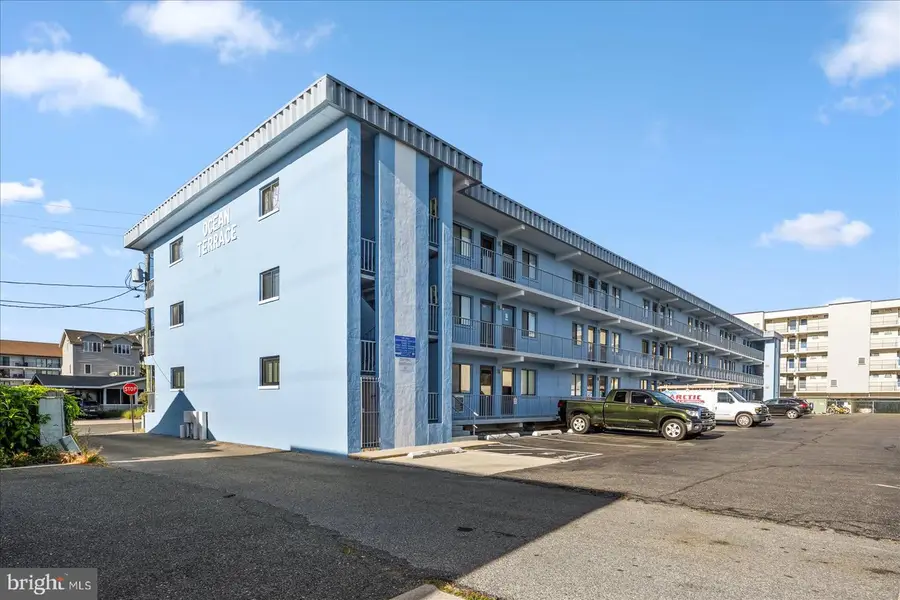 13 69th St #205, Ocean City, MD 21842 - #2