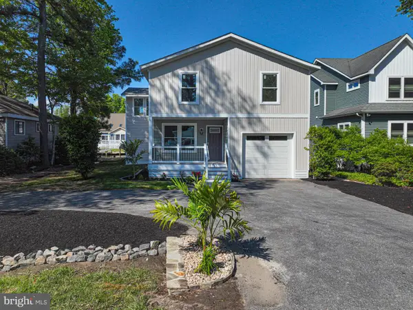 8 Grand Port Rd, OCEAN PINES, MD 21811