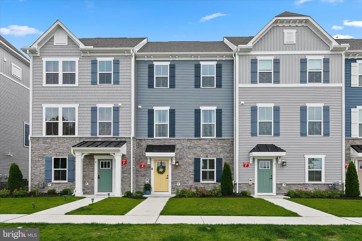 12239 Hidden Bay Dr #4, Berlin, MD 21811 - #1