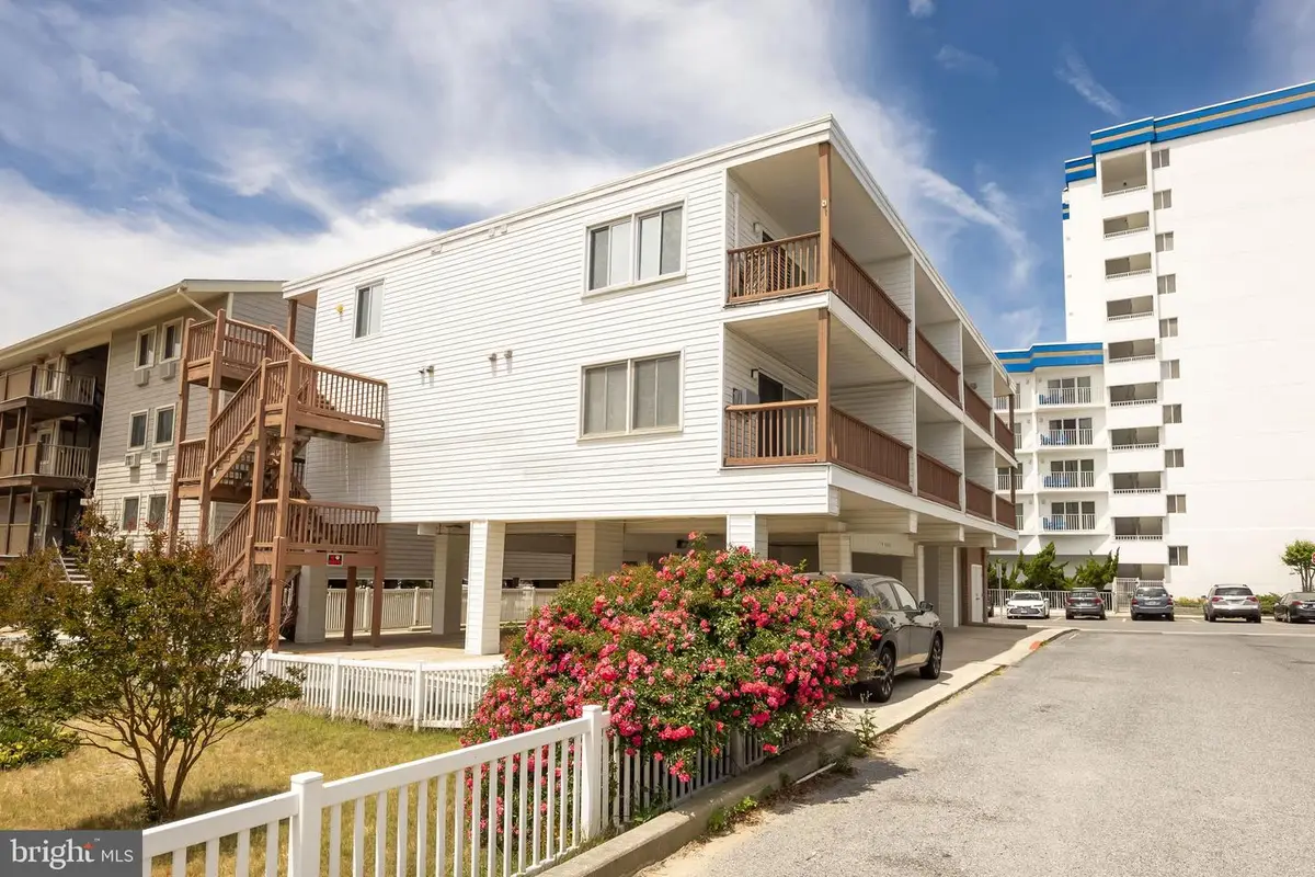 11 91st St #202, Ocean City, MD 21842 - #1