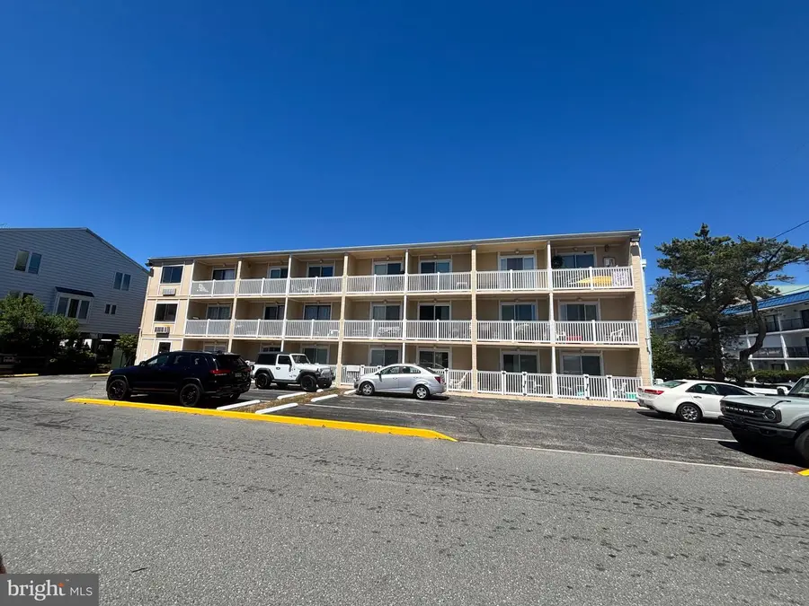 11 62nd St #316, Ocean City, MD 21842 - #2