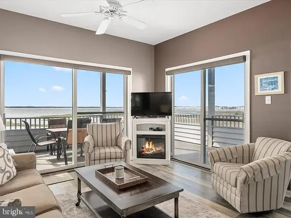 113 79th St #6, OCEAN CITY, MD 21842