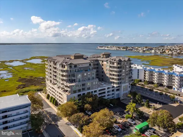 121 81st St #602, OCEAN CITY, MD 21842