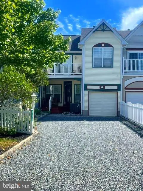 945 Yacht Club Dr, Ocean Pines, MD 21811 - #1