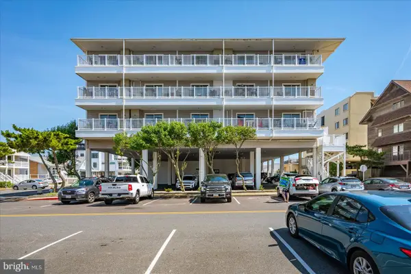6 127th St #306, OCEAN CITY, MD 21842
