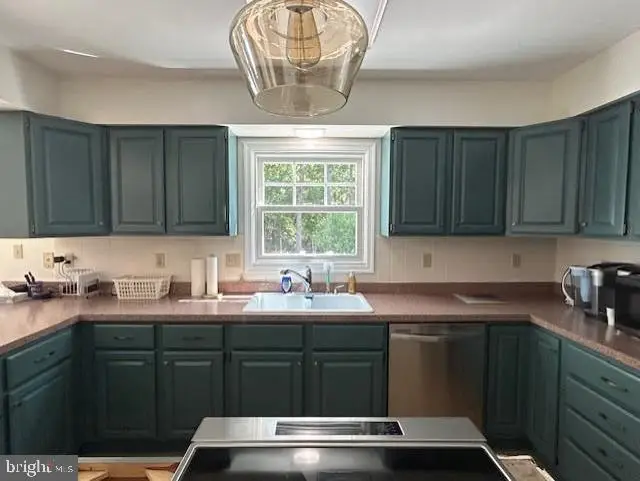 11526 Country Club Dr, Berlin, MD 21811 - #3