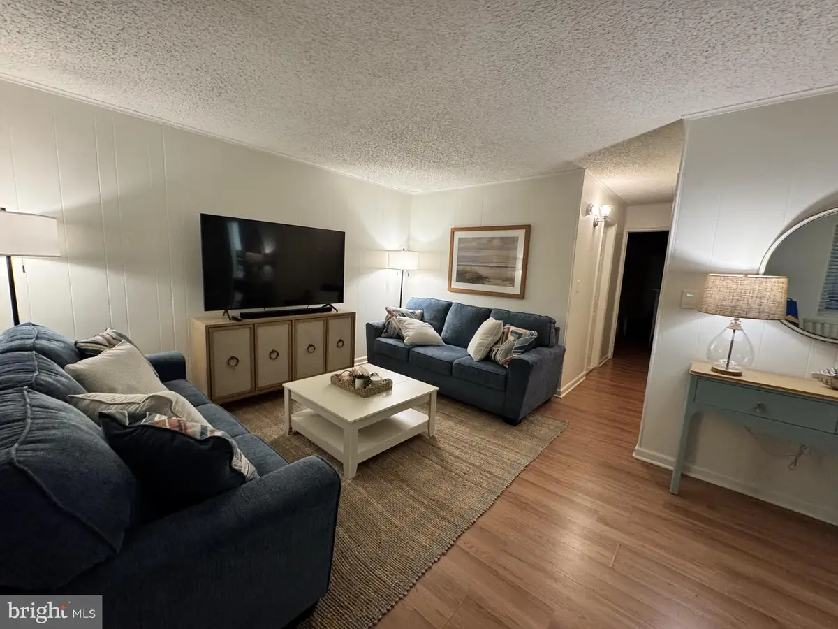 413 Robin Dr #305, Ocean City, MD 21842 - #1
