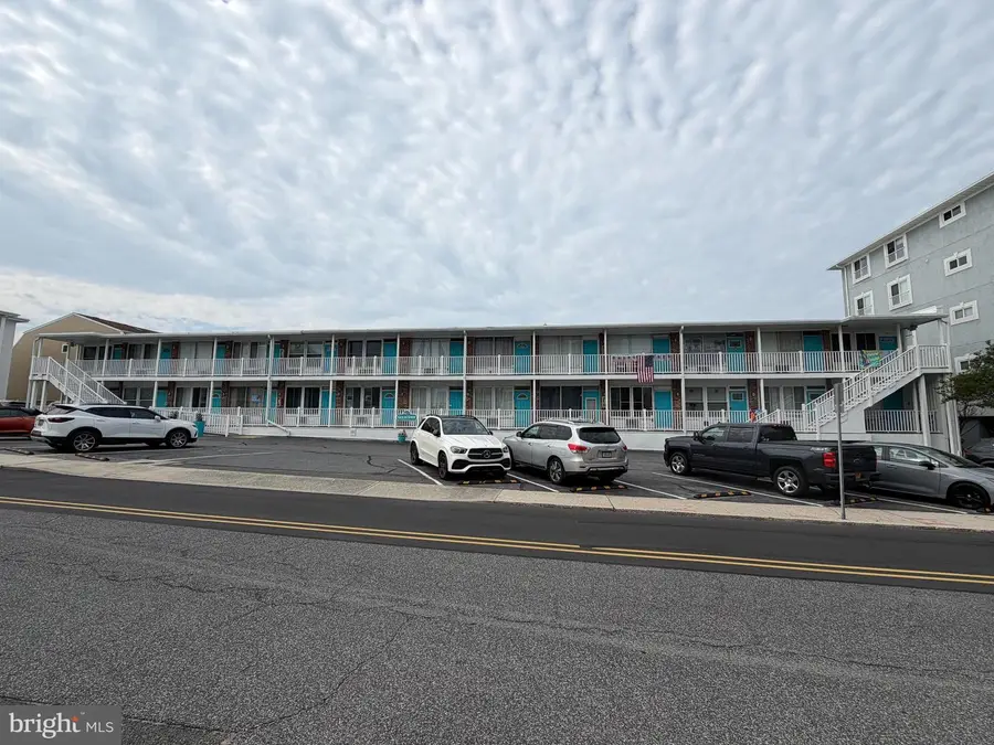 7 45th St #209, Ocean City, MD 21842 - #3
