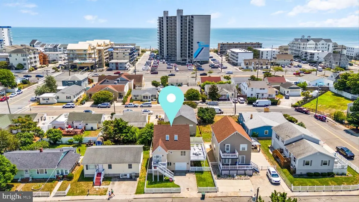 8802 W Biscayne Dr, Ocean City, MD 21842 - #1