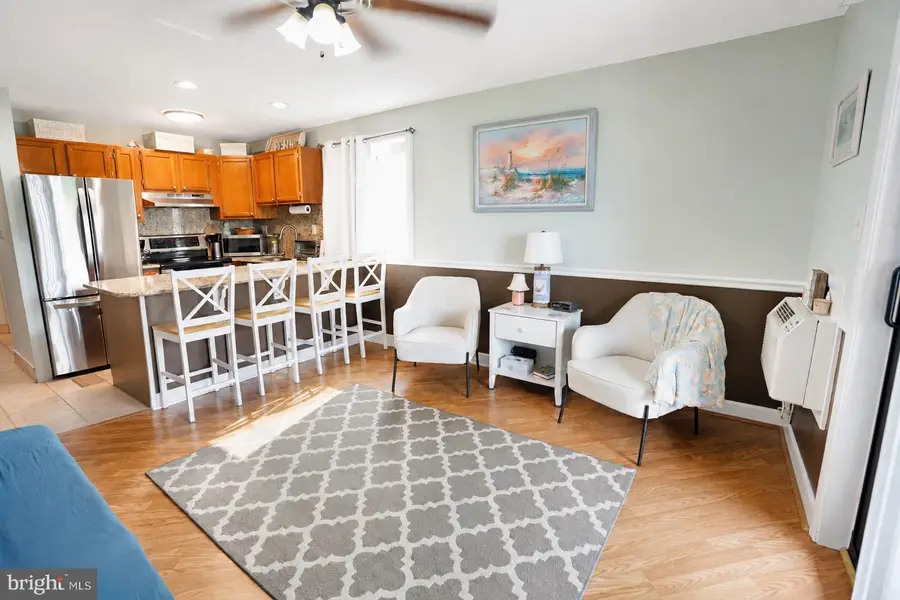 202 32nd St #210, Ocean City, MD 21842 - #3