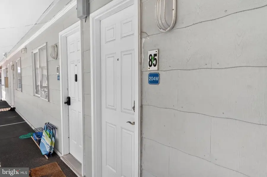 207 8th St #204w, Ocean City, MD 21842 - #3