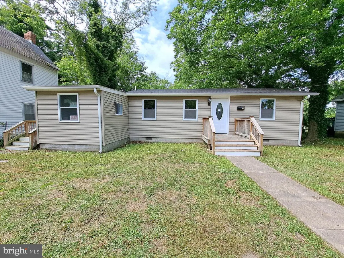 506 Laurel St, Pocomoke City, MD 21851 - #1