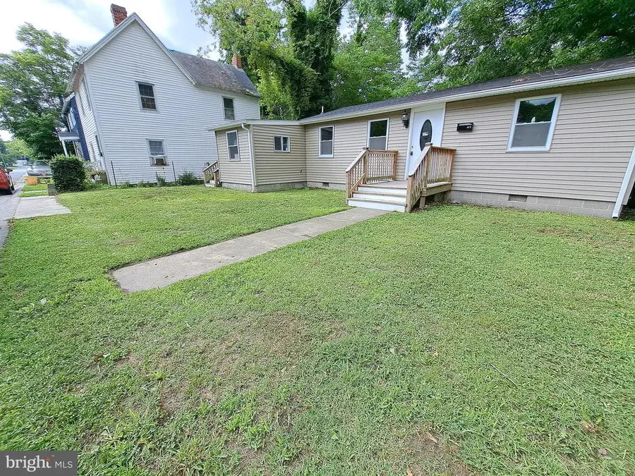 506 Laurel St, Pocomoke City, MD 21851 - #2