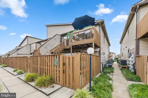 105 120th St #137b, OCEAN CITY, MD 21842