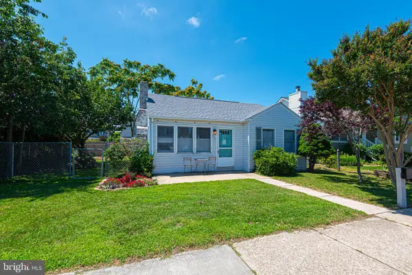 9007 Mediterranean Dr, OCEAN CITY, MD 21842
