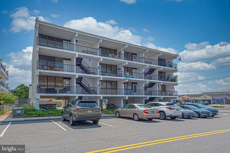 15 128th St #203, Ocean City, MD 21842 - #3