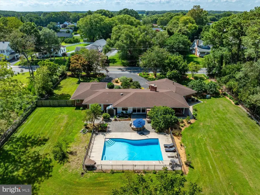 407 S Main St, Berlin, MD 21811 - #3