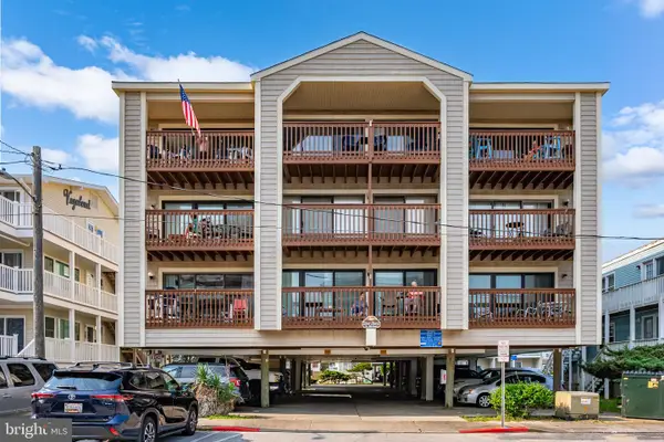 9 84th St #302, OCEAN CITY, MD 21842