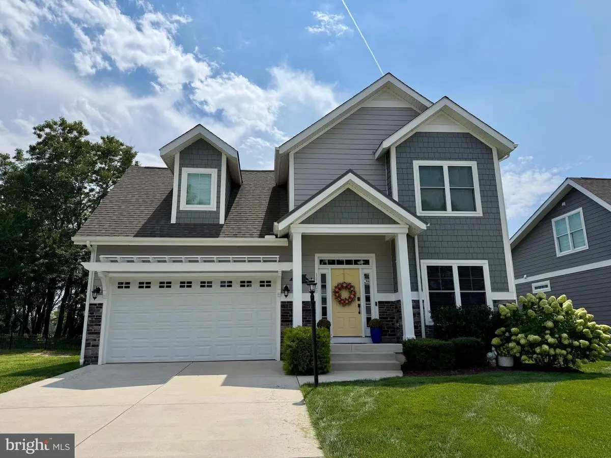 11420 Maid At Arms Ln, Berlin, MD 21811 - #1