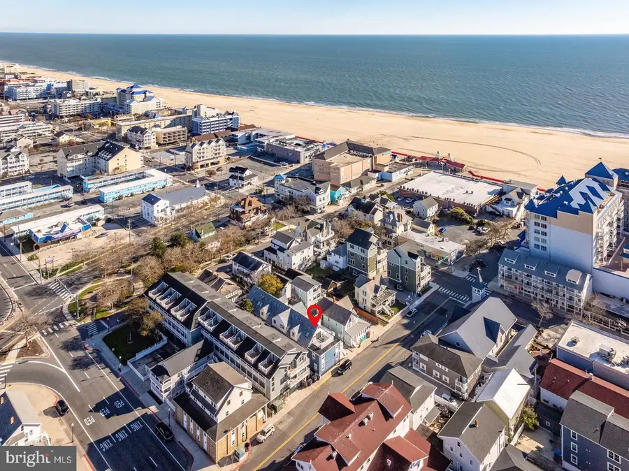 106 Talbot St #105, Ocean City, MD 21842 - #3
