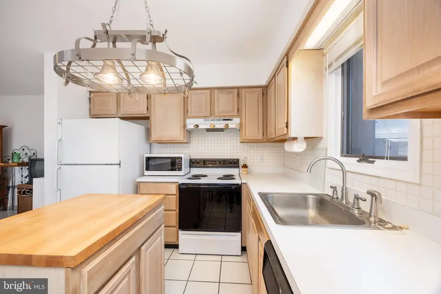 10431 Brighton Rd, Ocean City, MD 21842 - #3