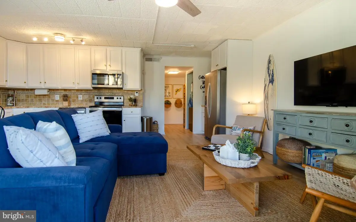12 42nd St #303, Ocean City, MD 21842 - #1