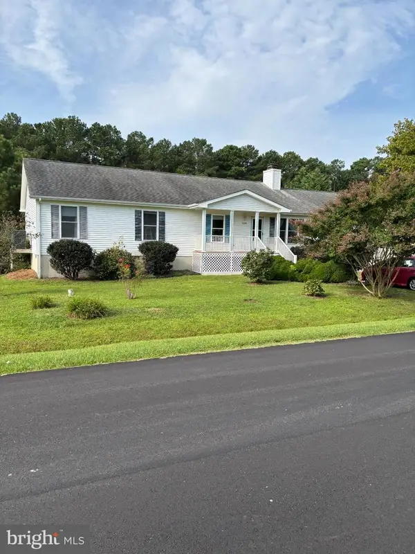 12216 Snug Harbor Rd, BERLIN, MD 21811