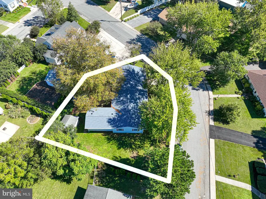 121 Maple Dr, Berlin, MD 21811 - #2