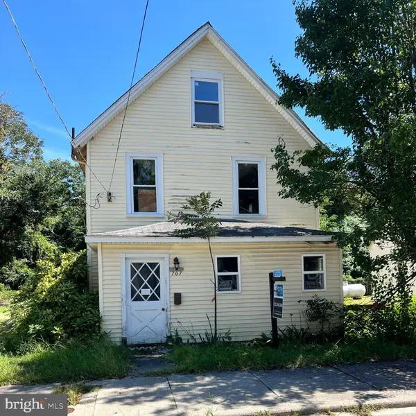707 Clarke Ave, POCOMOKE CITY, MD 21851