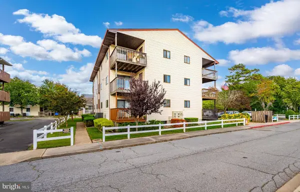 14301 Lighthouse Ave #302, OCEAN CITY, MD 21842