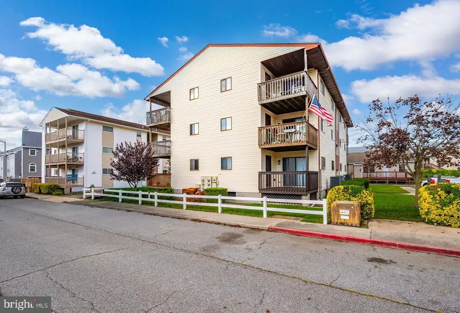 14301 Lighthouse Ave #302, Ocean City, MD 21842 - #2
