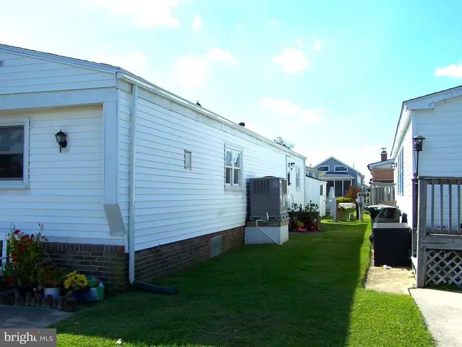 203 Clam Shell Rd, Ocean City, MD 21842 - #3