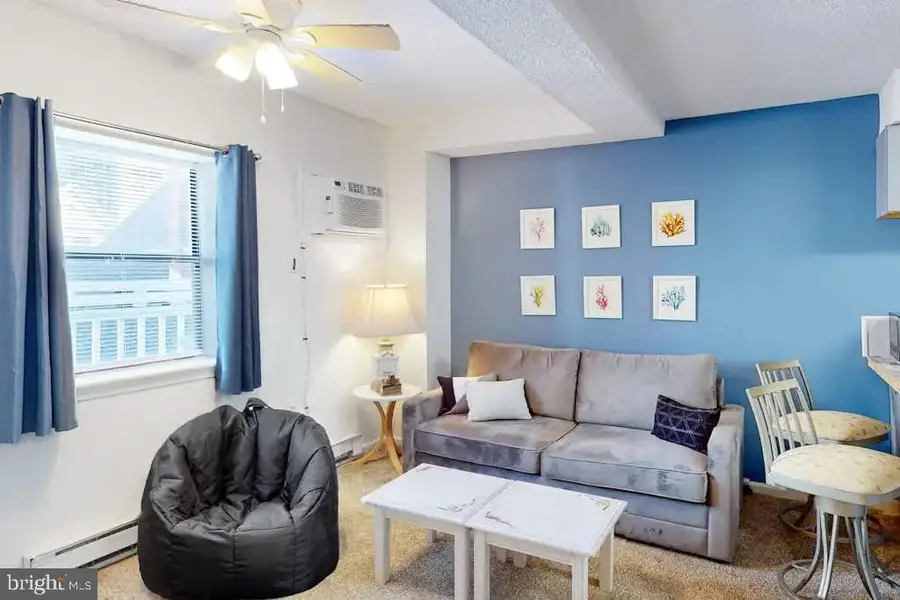 106 Talbot St #204, Ocean City, MD 21842 - #3