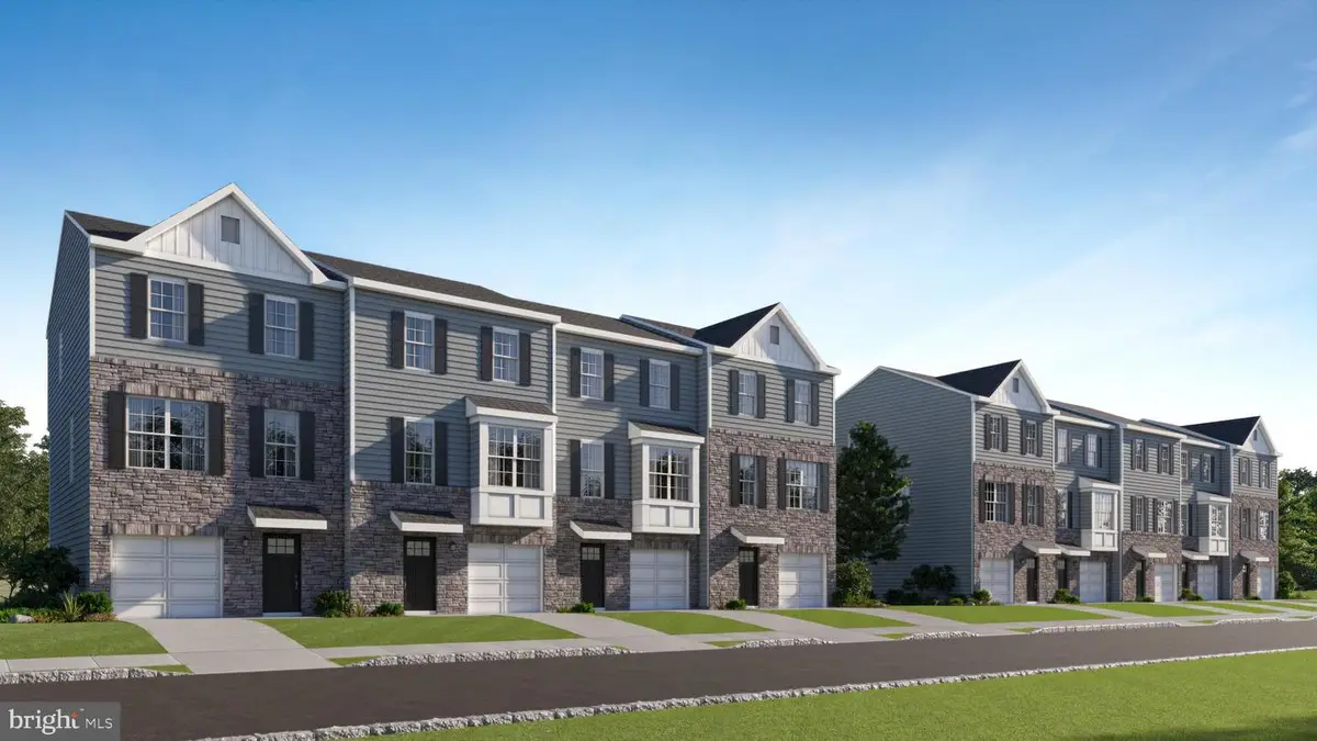 105 West End Ave, Hammonton, NJ 08037 - Image #1