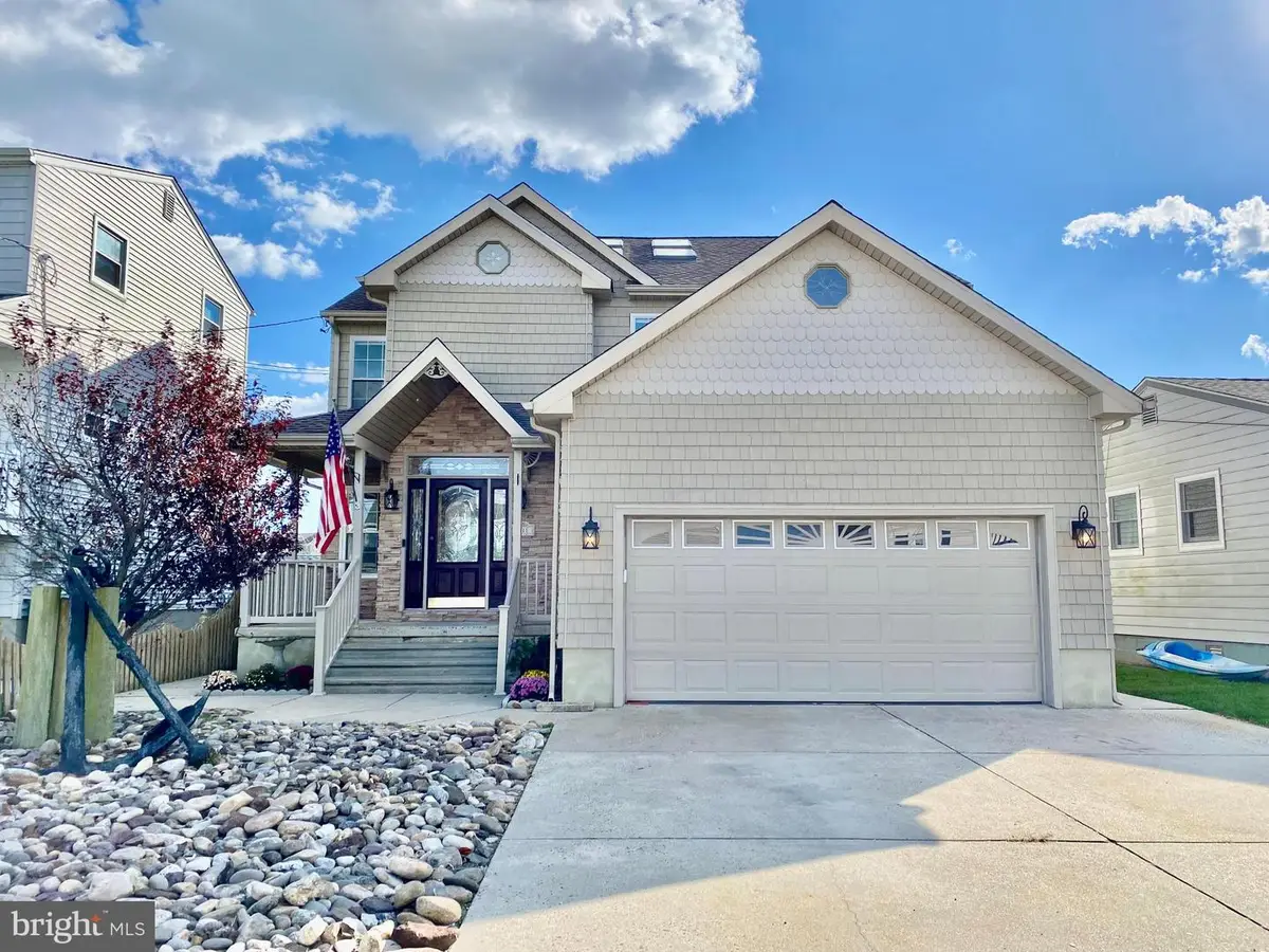 911 N Shore Dr, Brigantine, NJ 08203 - Image #1