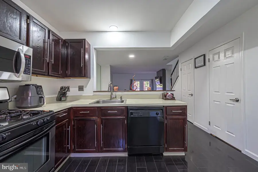 1553 Madison Ct, Mays Landing, NJ 08330 - Image #3