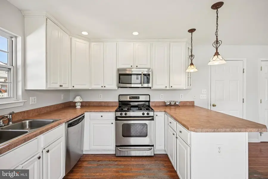 413 Genista Ave, Galloway, NJ 08205 - Image #3