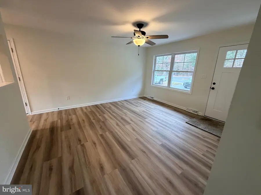 704 Sixth Rd, Newtonville, NJ 08346 - Image #3