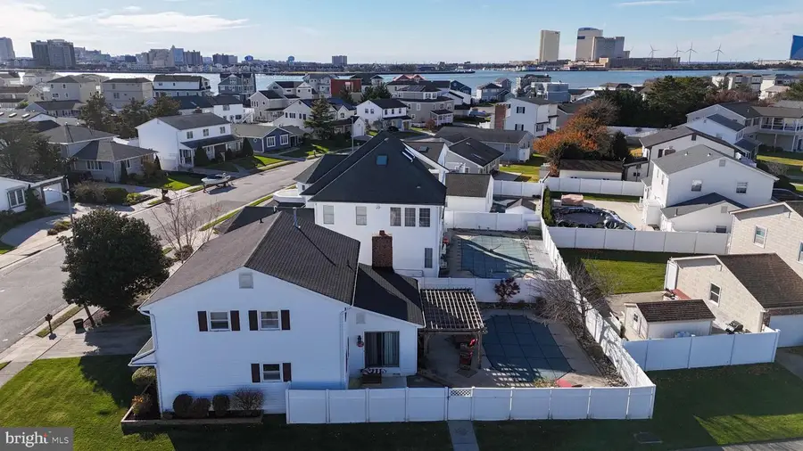 5201 Waterview Dr, Brigantine, NJ 08203 - Image #3