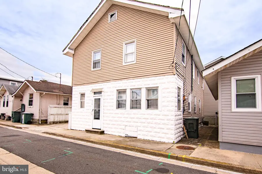 638 Wisteria Rd, Atlantic City, NJ 08401 - Image #2