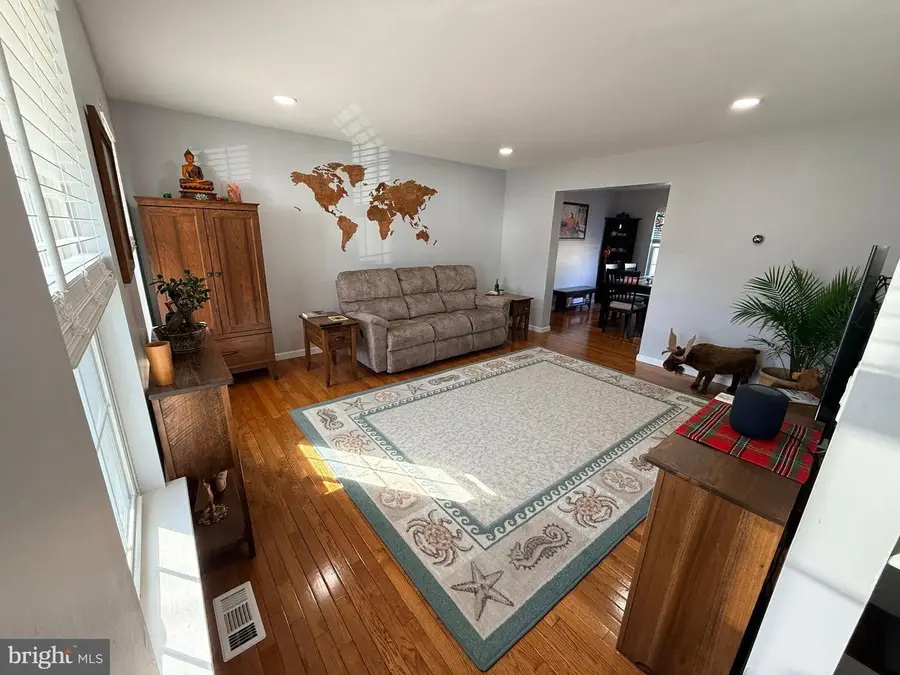 477 Damson Ave, Absecon, NJ 08205 - Image #3