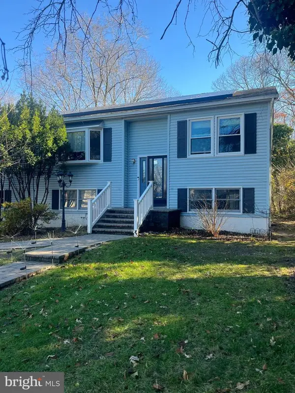 6 Abbey Rd, SOMERS POINT, NJ 08244